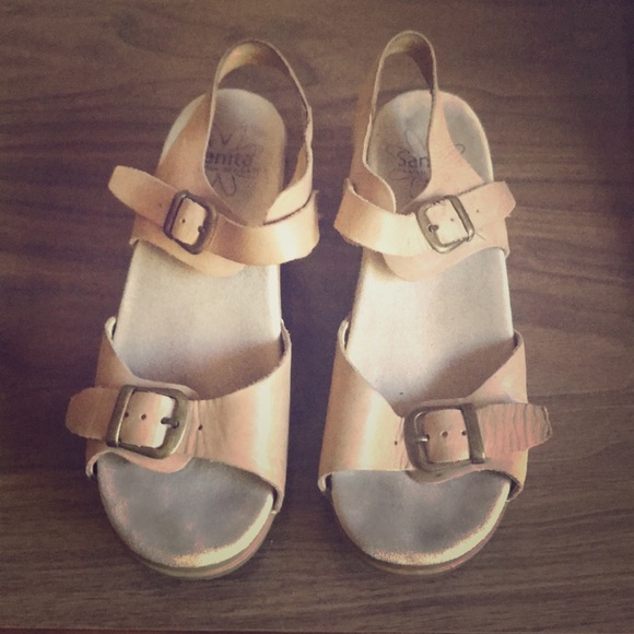 sanita sandals